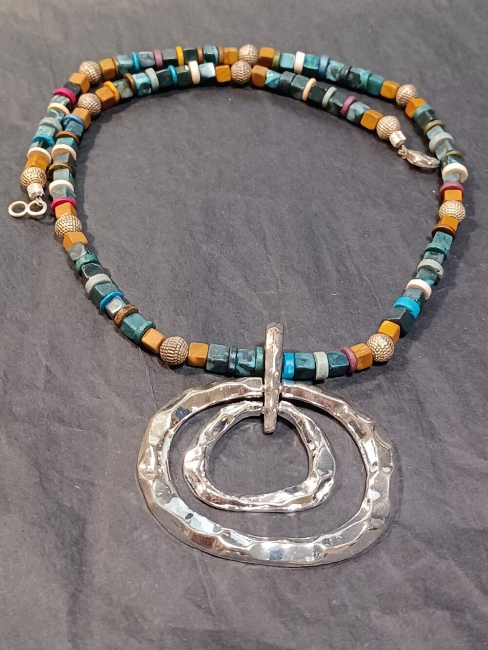 Hammered Metal Organic Shape Beaded Necklace
